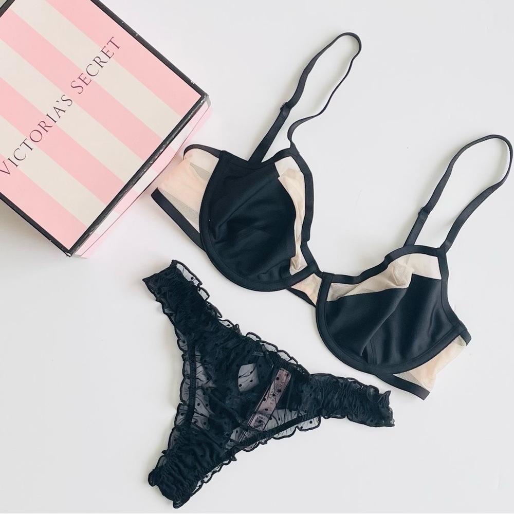 32D SMALL Victoria’s Secret black bra set